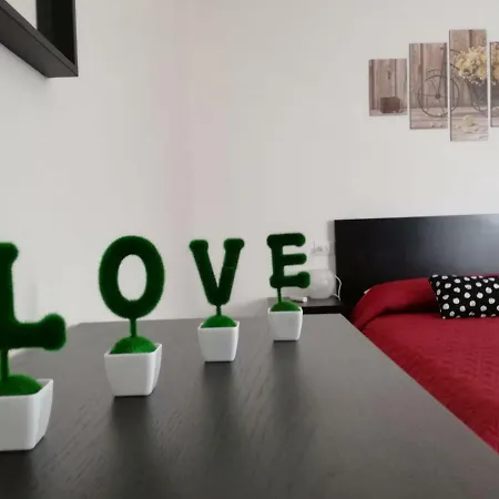 Apartmán Reesma Alloggi - Maison Lucrezia Free Parking Boloňa