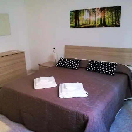 Reesma Alloggi - Maison Lucrezia Free Parking Bologna